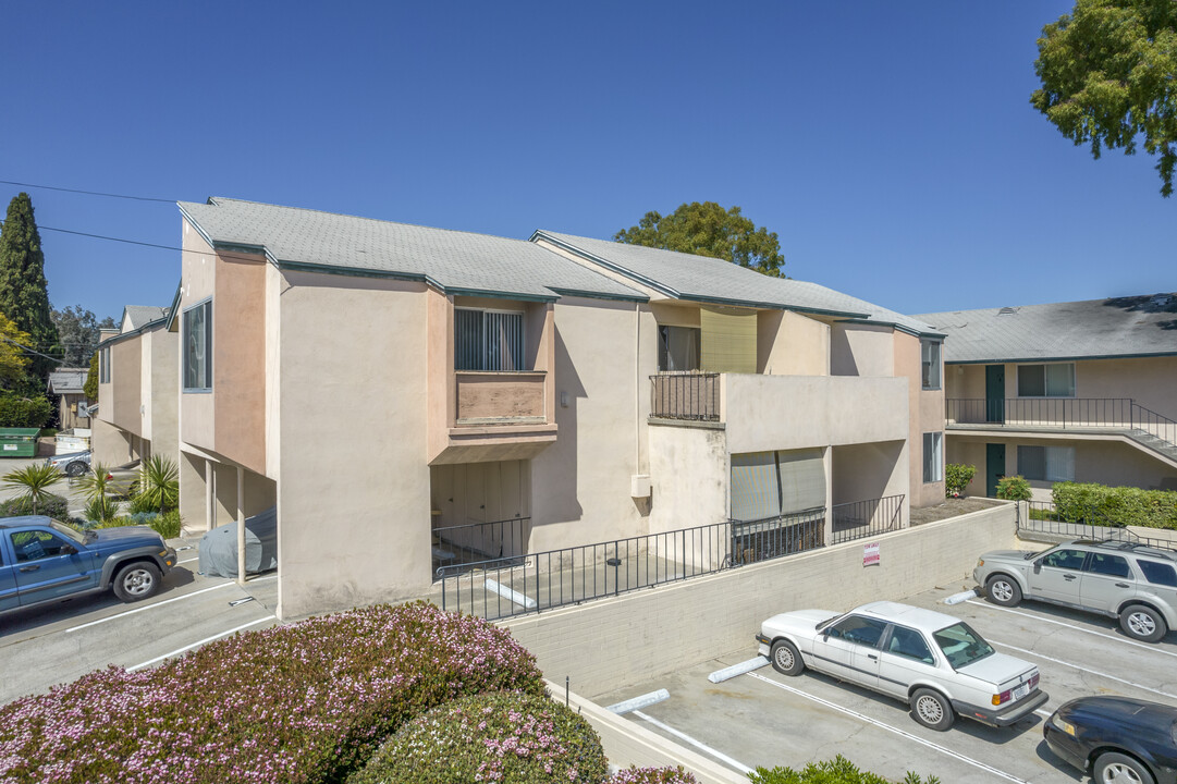 2707 Marathon Dr in San Diego, CA - Building Photo