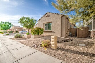 2552 E Redwood Pl in Chandler, AZ - Building Photo - Building Photo
