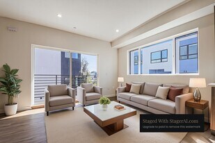 2129 Aaron St in Los Angeles, CA - Building Photo