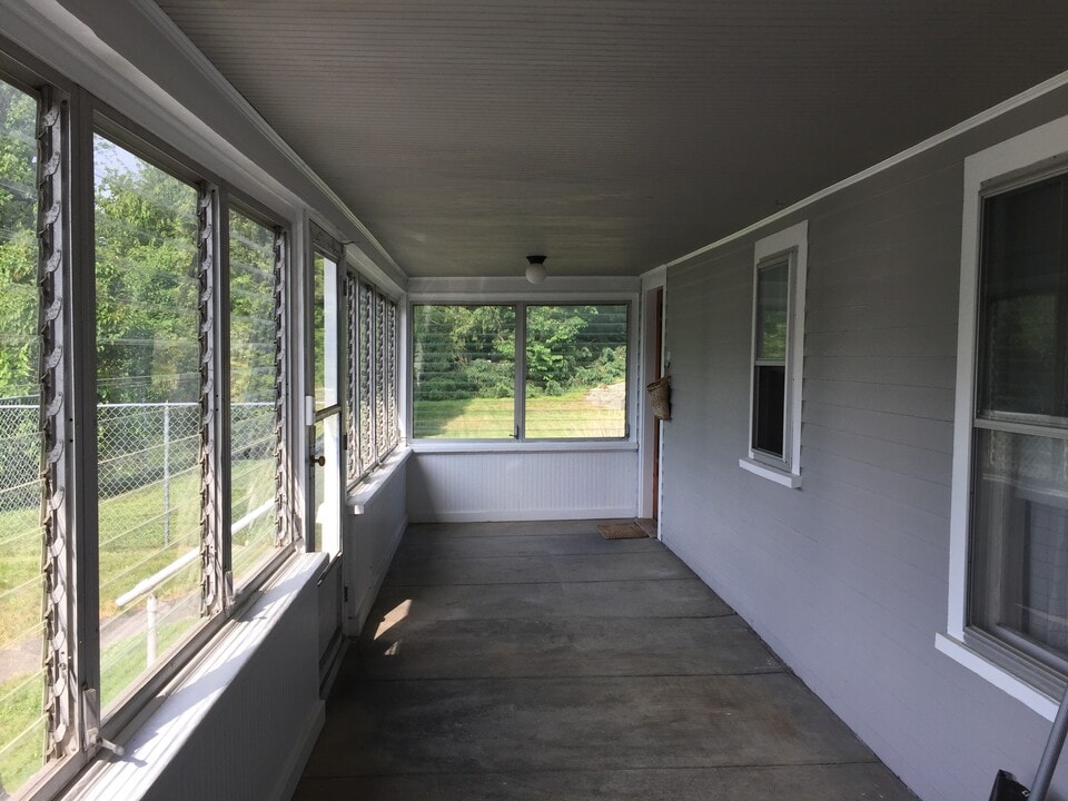 13 Middle St, Unit 2 in Marlborough, MA - Building Photo