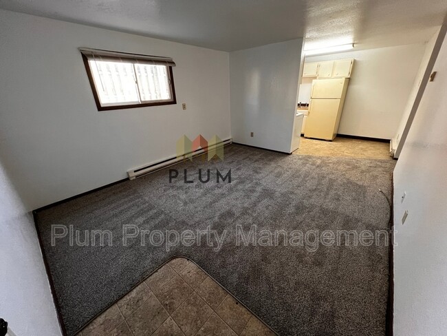 2010 S 8th St W in Missoula, MT - Building Photo - Building Photo