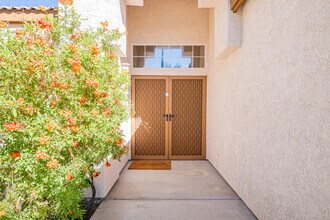 79120 Canterra Dr in La Quinta, CA - Building Photo - Building Photo