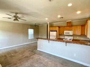 100 S H St in Pensacola, FL - Building Photo - Building Photo