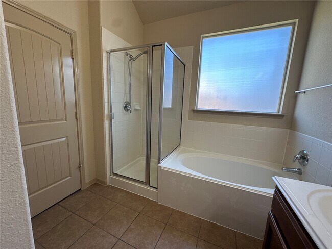 6111 Grassy Haven Ln