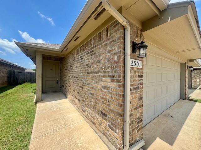 2501 Northcreek Ln in Oklahoma City, OK - Building Photo - Building Photo