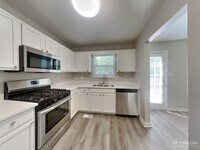 207 West Bridge Dr photo'