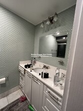 254 Newbury St, Unit 4 in Boston, MA - Building Photo - Building Photo