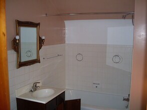507A N Division Ave, Unit A in Polo, IL - Building Photo - Building Photo