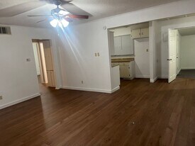 3477 SW Clare Ave in Topeka, KS - Building Photo