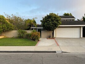 1270 Keats St in Manhattan Beach, CA - Building Photo