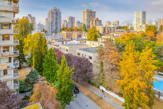 Harcrest Apartments in Vancouver, BC - Building Photo - Building Photo