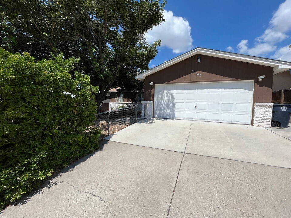 12905 Roma Ave NE in Albuquerque, NM - Building Photo