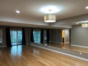 6727 N White Fir Dr in Edwards, IL - Building Photo - Building Photo