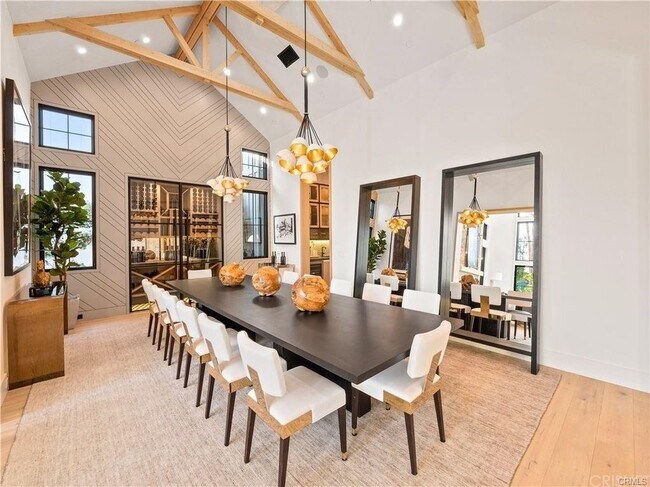 4961 Edgerton Ave in Los Angeles, CA - Building Photo - Building Photo