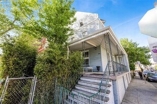 54 Highland Ave in Jersey City, NJ - Building Photo