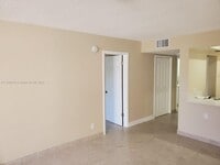 215 SE 3rd Ave photo'