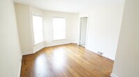 1310 Wilmette Ave photo'