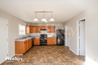 9447 W Constellation Dr in Pendleton, IN - Building Photo - Building Photo