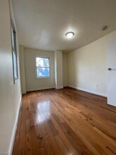 168 Hickory St, Unit 1 in Orange, NJ - Building Photo - Building Photo