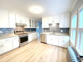 1 Vincent Ave in Belmont, MA - Building Photo - Building Photo