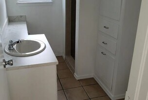 2638 SW 60th St in Oklahoma City, OK - Building Photo