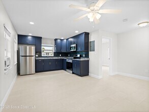 101 Deland Ave in Indialantic, FL - Building Photo - Building Photo