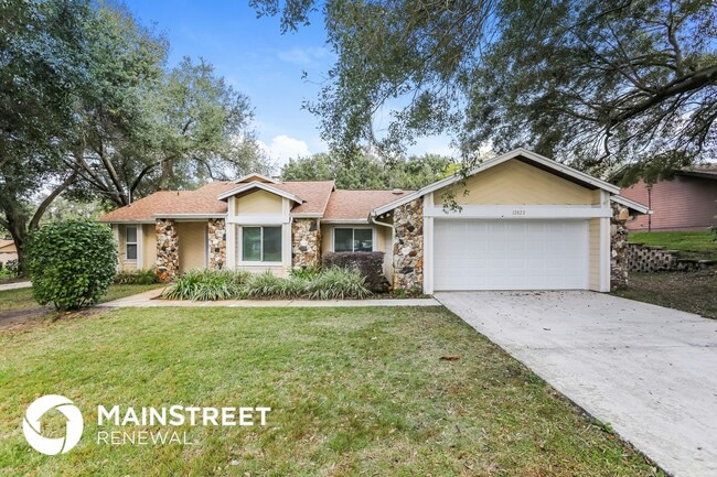 property at 12823 Anderson Hill Rd