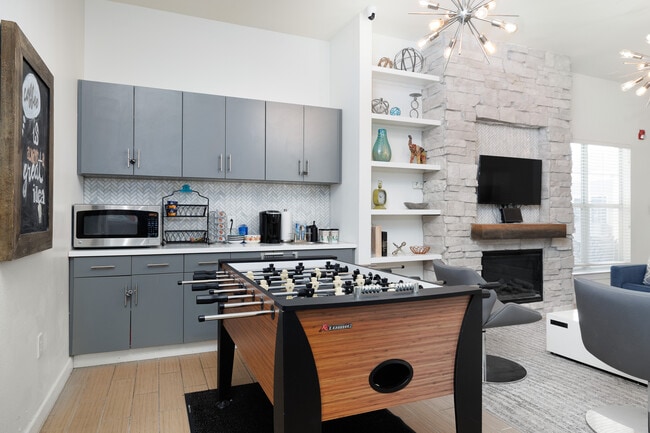 Cape Trails in Cape Girardeau, MO - Building Photo - Interior Photo