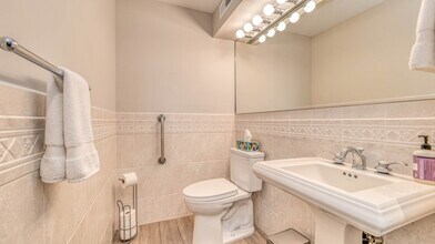 9100 Atlantic Ave, Unit 1 in Margate City, NJ - Building Photo - Building Photo