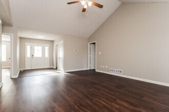 1513 Melody Ridge Ct NE in Conyers, GA - Foto de edificio - Building Photo