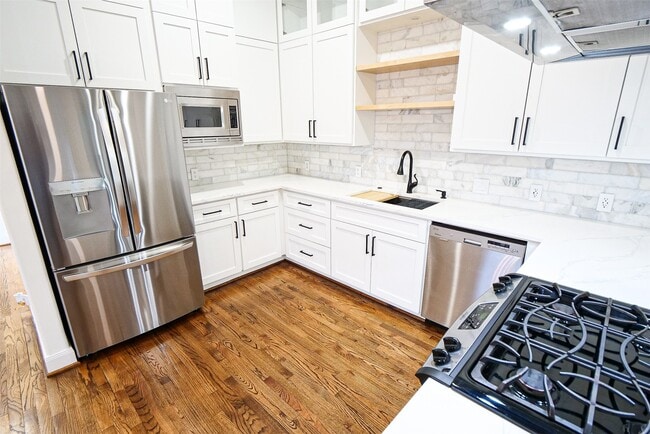 property at 6116 1/2 Hamman St