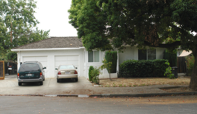 4085-4087 Bismark Dr in San Jose, CA - Building Photo - Building Photo