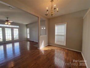 7844 Paper Birch Dr in Charlotte, NC - Building Photo - Building Photo