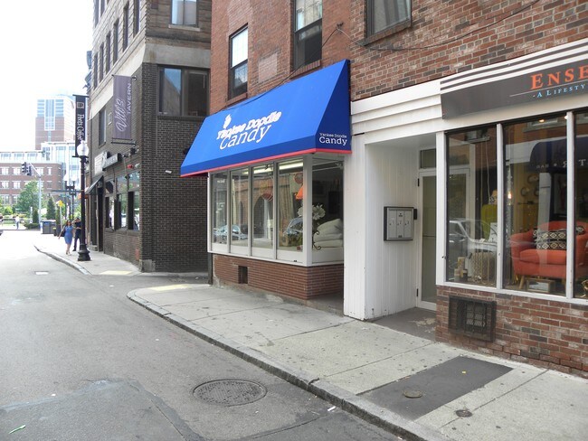 57 Salem St in Boston, MA - Foto de edificio - Building Photo