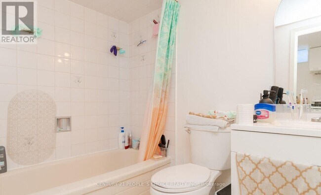 362 Kingsbridge Garden Cir in Mississauga, ON - Building Photo - Building Photo