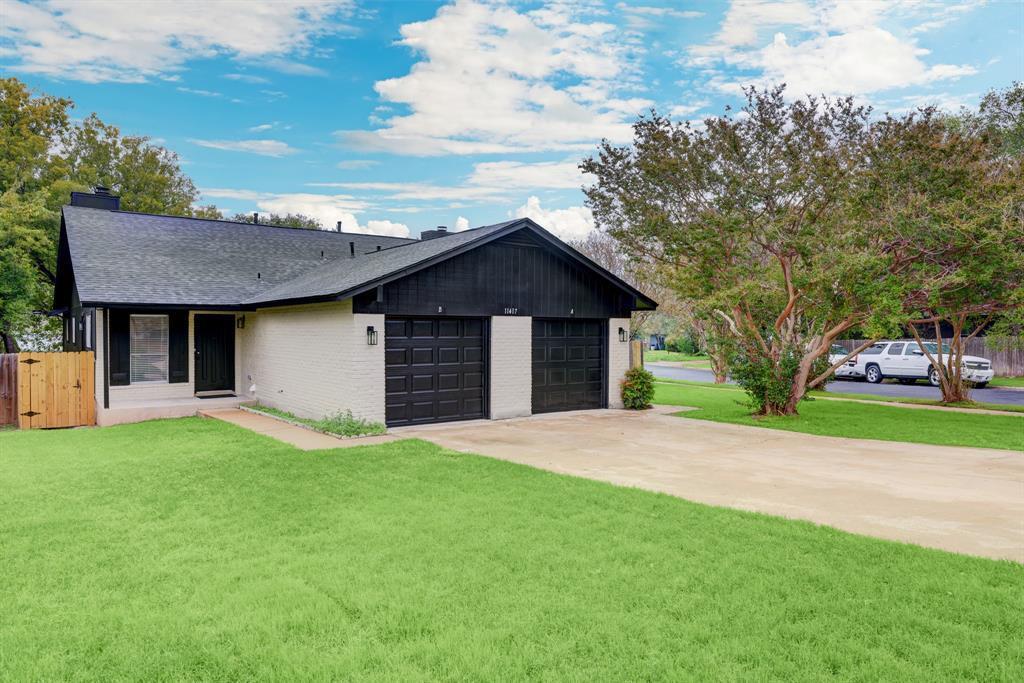 11427 Ptarmigan Dr in Austin, TX - Building Photo