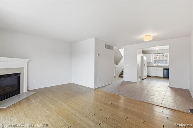 property at 1050 18th St