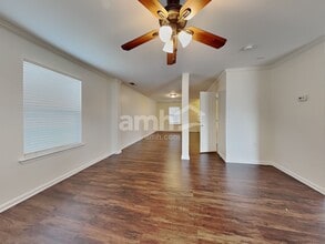 704 Overlook Rd in Lowell, NC - Building Photo - Building Photo