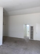 333 S Rexford Dr in Beverly Hills, CA - Foto de edificio - Building Photo