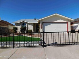 8695 Pilgrimage Cir in El Paso, TX - Building Photo