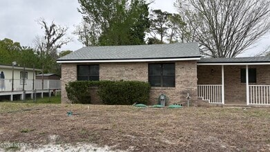 5933 Jammes Rd in Jacksonville, FL - Building Photo - Building Photo