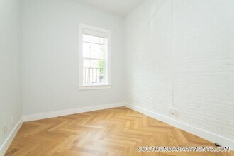 461 Massachusetts Ave in Boston, MA - Building Photo - Building Photo
