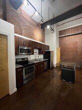 1350 Rosa L Parks Blvd in Nashville, TN - Building Photo - Building Photo