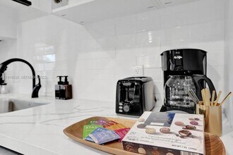 1573 NE 30th Ct in Pompano Beach, FL - Building Photo - Building Photo