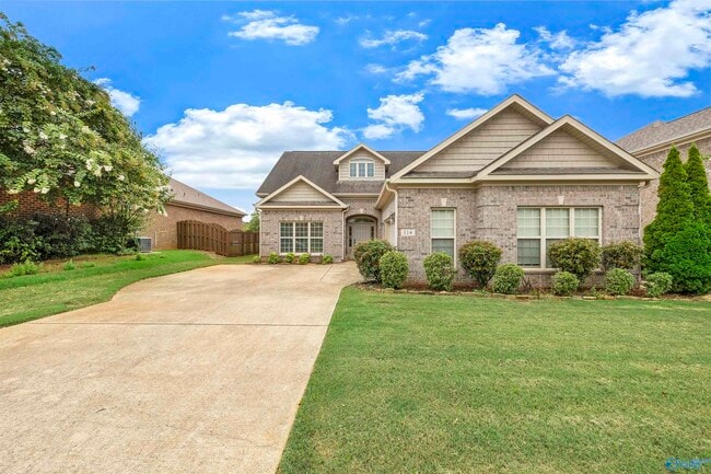 114 SW Properzi Wy in Huntsville, AL - Building Photo - Building Photo
