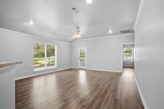 3141 County Rd 81 in Rosharon, TX - Building Photo - Building Photo