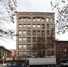 227 Taaffe Plz in Brooklyn, NY - Building Photo - Building Photo