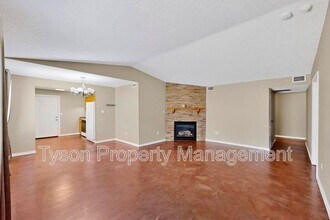 11204 Miravista Pl SE in Albuquerque, NM - Building Photo - Building Photo