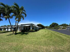 665 High Point Dr in Delray Beach, FL - Building Photo