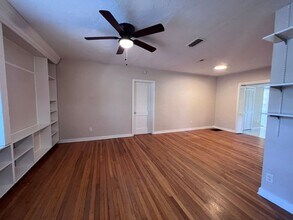 1113 NW 4th Ave in Gainesville, FL - Building Photo - Building Photo